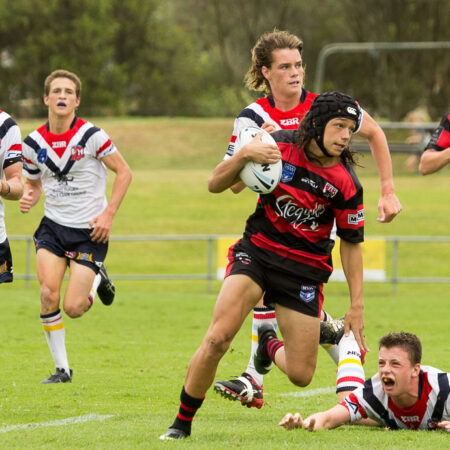 Tyrese Walker breaks away from the Roosters pack - NSW Rugby League Junior Representative Competition - Harold Matthews Cup Competition [U16] Round 3 - Central Coast Roosters Vs North Sydney - Morie Breen Reserve - 25/02/2017 Photos by - Steve Little - www.redandblackzone.com